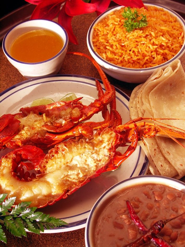 Puerto Nuevo lobster dinner