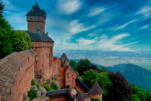 Château_du_Haut-Kœnigsbourg,_Alsace