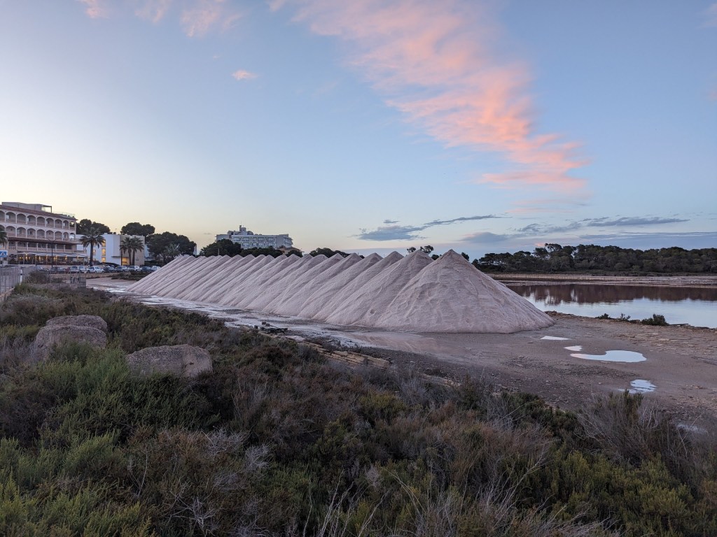 Fun facts about Mallorca: heaps of the salt, around 4 meters high