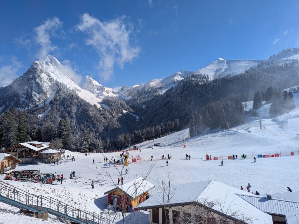 We met a lot of walkers over there, I guess, it's all because of the wonderful views