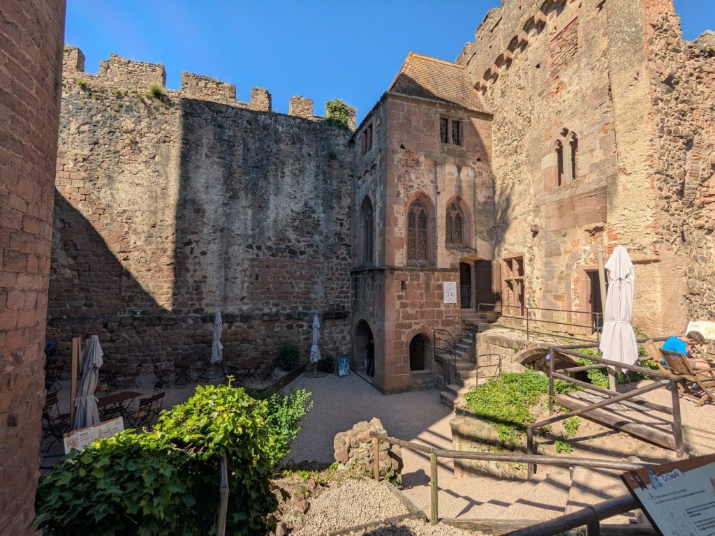 Attractions in Alsace: this region is full of charming spots that combine nature, history, and fun activities. 